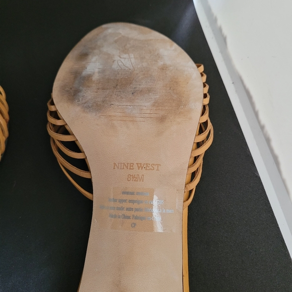 Nine West 8.5" slip on heels - Picture 5 of 5